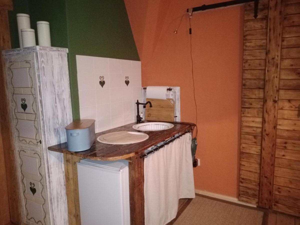Linas Toepferhof Apartment Weissenfels Ngoại thất bức ảnh
