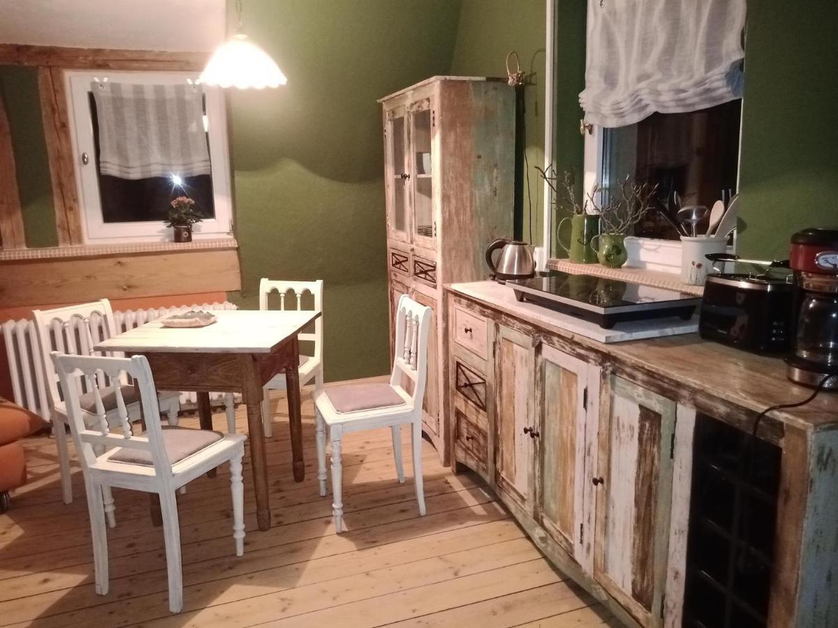 Linas Toepferhof Apartment Weissenfels Ngoại thất bức ảnh